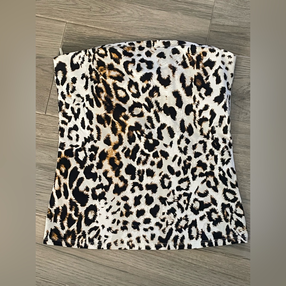 Express leopard tube top. NWT